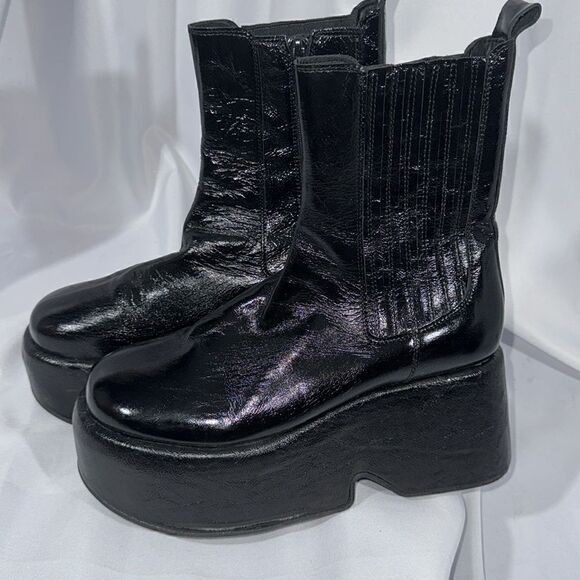 FREE PEOPLE DISCO DAYS PLATFORM BOOTS IN BLACK CRINKLED PATENT NEW - Picture 8 of 11